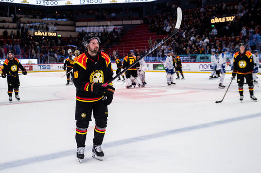 Brynäs Simon Bertilsson deppar