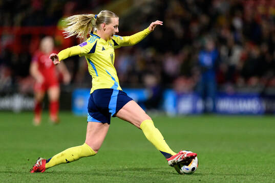 Stina Blackstenius of Sweden