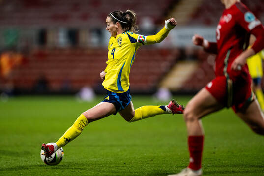 Kosovare Asllani of Sweden