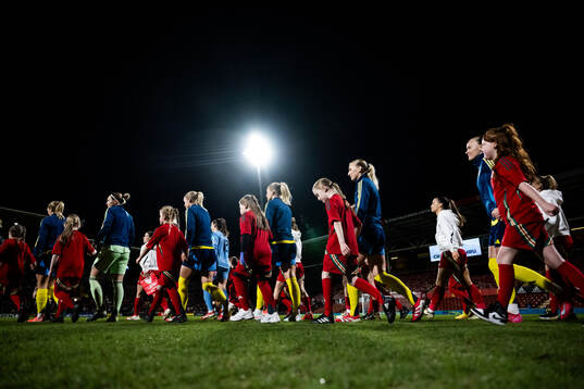 Stina Blackstenius of Sweden enters the pitch