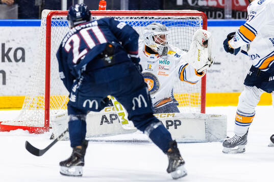 Växjös målvakt Viktor Andrén