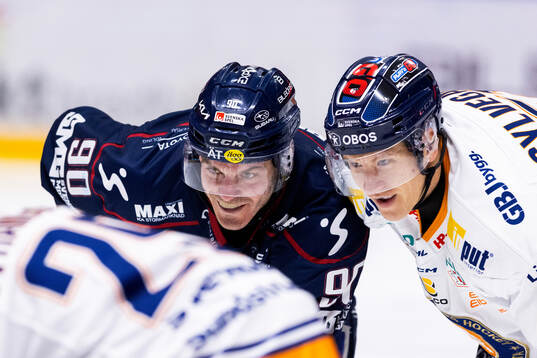 Linköpings Lance Bouma och Växjös Emil Sylvegård