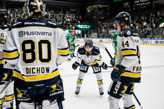 HV71s Olle Alsing deppar