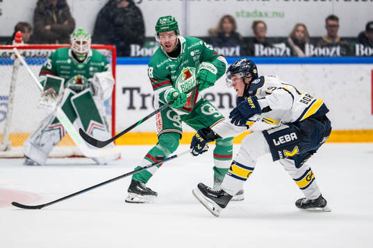 Rögles Filip Johansson och HV71s Henrik Borgström