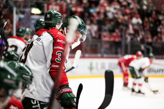 Frölundas Albin Sundin deppar