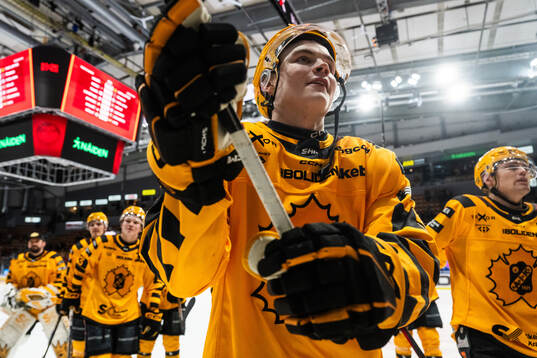 Skellefteås Axel Sandin Pellikka jublar