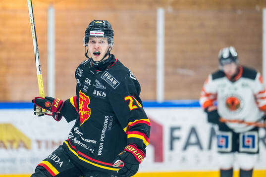 Alvesta SKs Adam Andersson jublar