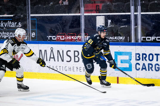 Västerås Niklas Folin och Södertäljes Miikka Pitkänen