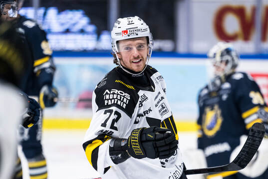 Västerås Patrick Grasso jublar