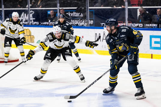Västerås Jimmie Jansson och Södertäljes Sebastian Dyk