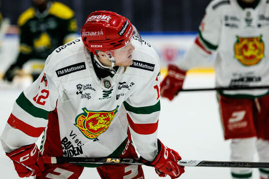 Moras Filip Björkman deppar