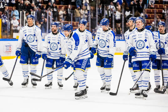 Leksands Joonas Lyytinen jublar
