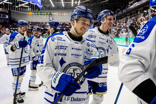Leksands Arvid Eljas jublar