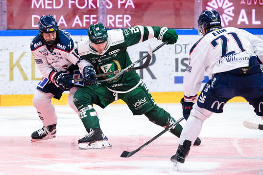 Linköpings Eddie Genborg och Färjestads Joel Nyström
