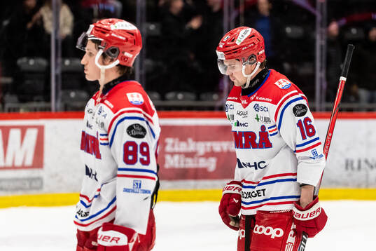 Timrås Oliver Kapanen och Lukas Pilö deppar