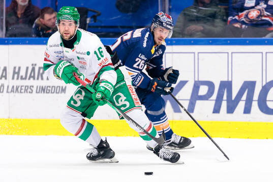 Rögles Lukas Ekeståhl-Jonsson och Växjös Emil Larsson