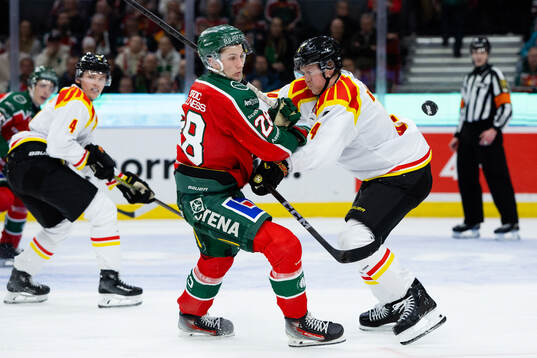 Frölundas Viktor Nörringer och Brynäs Jacob Bengtsson