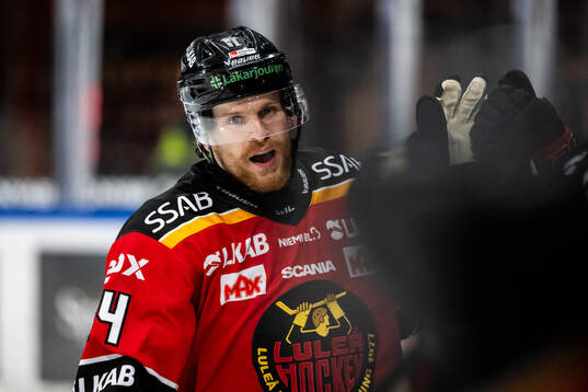 Luleås Brendan Shinnimin jublar