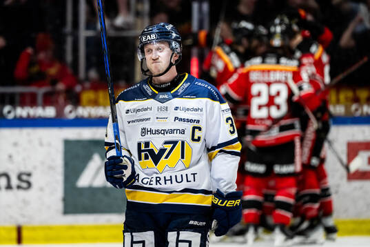 HV71s Olle Alsing deppar