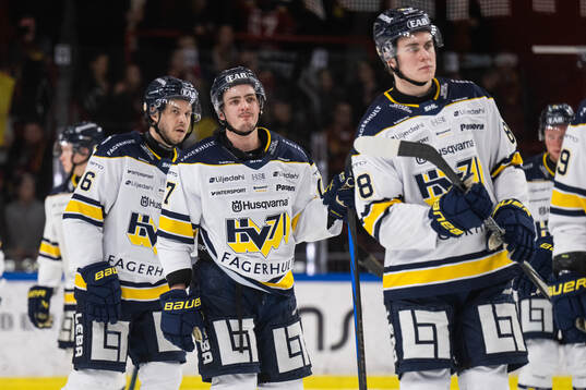 HV71s Isac Brännström deppar med lagkamrater