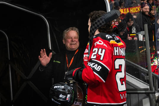 Luleås sportchef Thomas Fröberg och Brendan Shinnimin