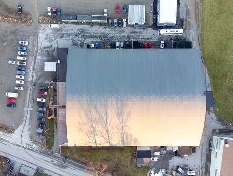 Exteriör vy över Dackehallen