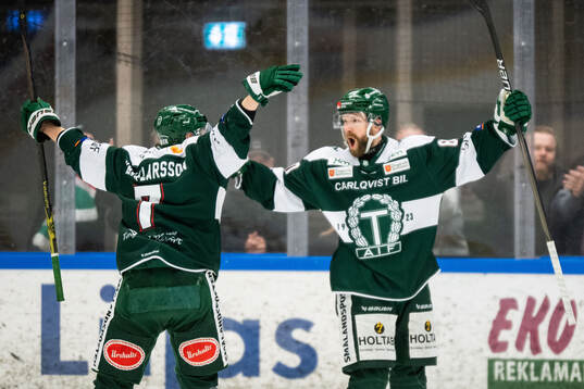 Tingsryds Kevin Ekman Larsson och Joachim Nermark jublar
