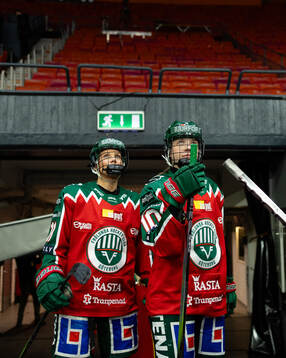Frölundas Ella Hellman och Emilia Vesa