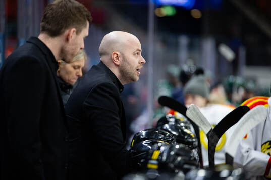 Brynäs tränare Filip Eriksson