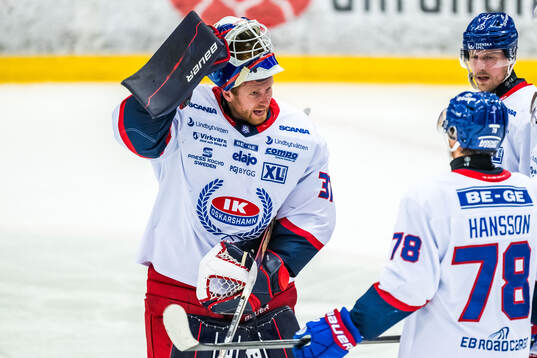 Oskarshamns målvakt Evan Cowley