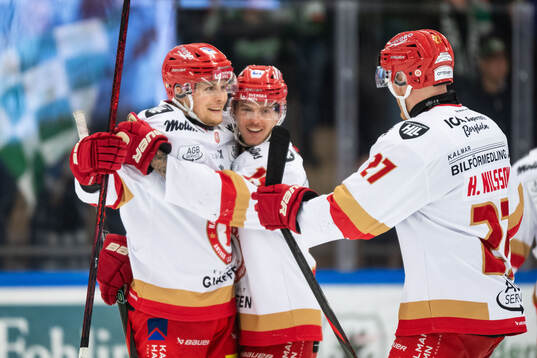Bläddra bland fler bilder av Ishockey, Hockeyallsvenskan, Tingsryd - Kalmar