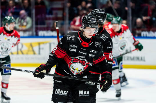 Malmö Redhawks Joona Ikonen deppar