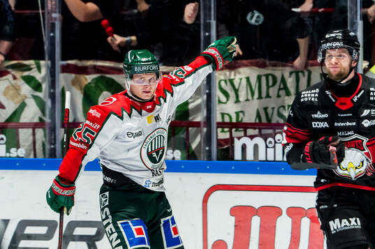 Frölundas Arttu Ruotsalainen jublar