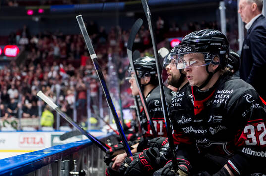 Malmö Redhawks Joona Ikonen deppar
