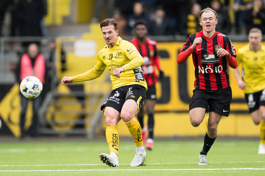 Elfsborgs Simon Olsson och Brommapojkarnas Charlie Nildén