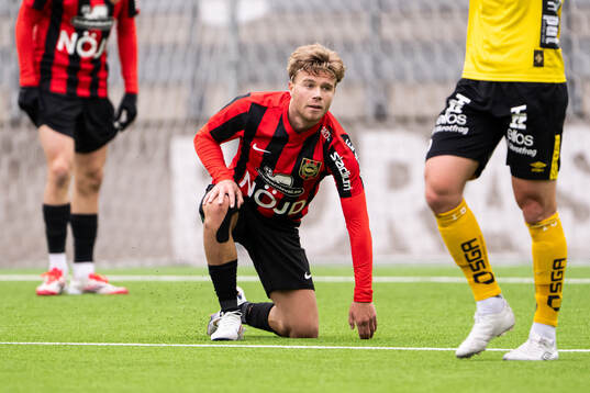 Brommapojkarnas Wilmer Odefalk deppar