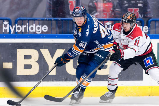 Växjös Dennis Rasmussen och Örebros Kalle Kossila