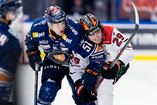 Växjös Emil Sylvegård och Örebros Milton Oscarson