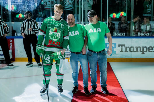 Rögles Felix Nilsson får priset som årets junior av