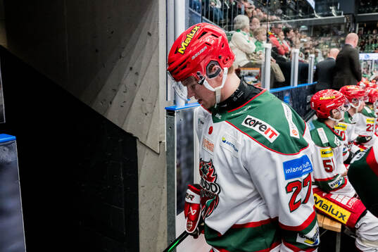 Modos Mattias Norlinder lämnar planen