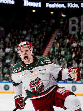 Modos Mikkel Aagaard jublar