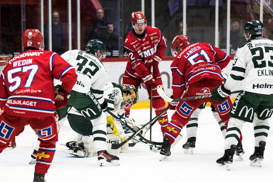 Timrås Anton Lander och Färjestads Anders Lindbäck