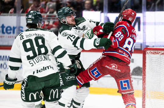 Färjestads Jeremy Salvas Groleau och Timrås Oliver Kapanen