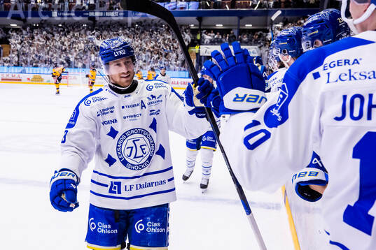 Leksands Justin Glenn Kloos jublar