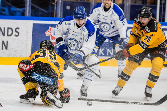 Leksands Martin Karlsson och Luleås Anton Levtchi