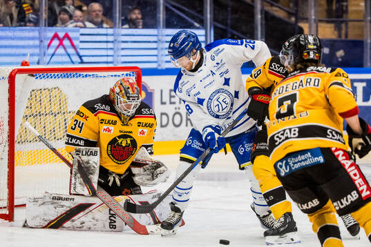 Luleås målvakt Joel Lassinantti och Leksands Justin Glenn