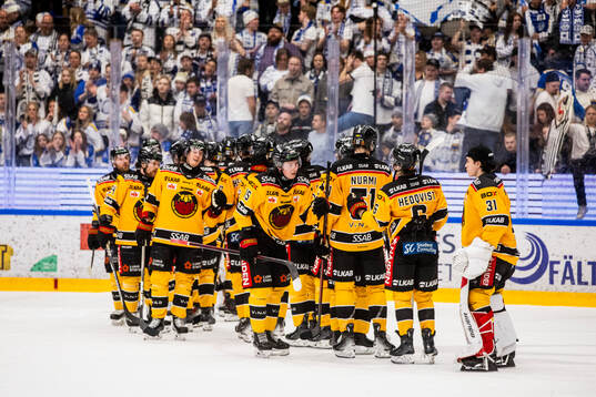 Luleås spelarna jublar