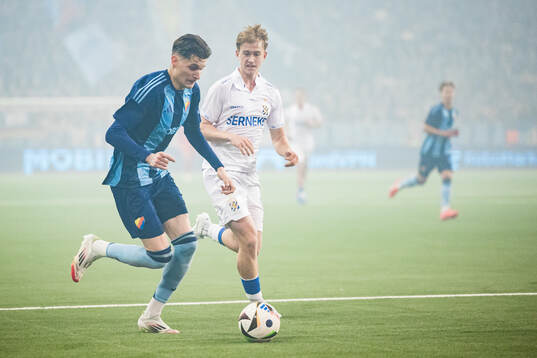 Djurgårdens Nino Zugelj och IFK Göteborgs Noah Tolf