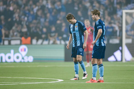 Djurgårdens Albin Ekdal och Miro Tenho deppar