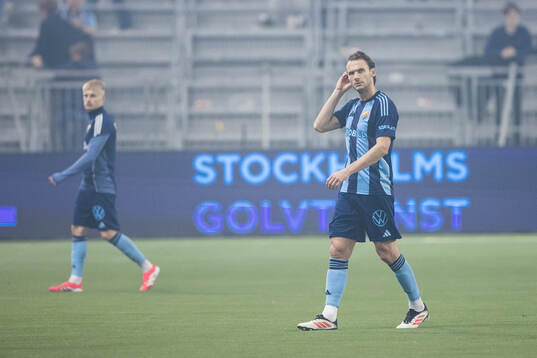 Djurgårdens Albin Ekdal  deppar